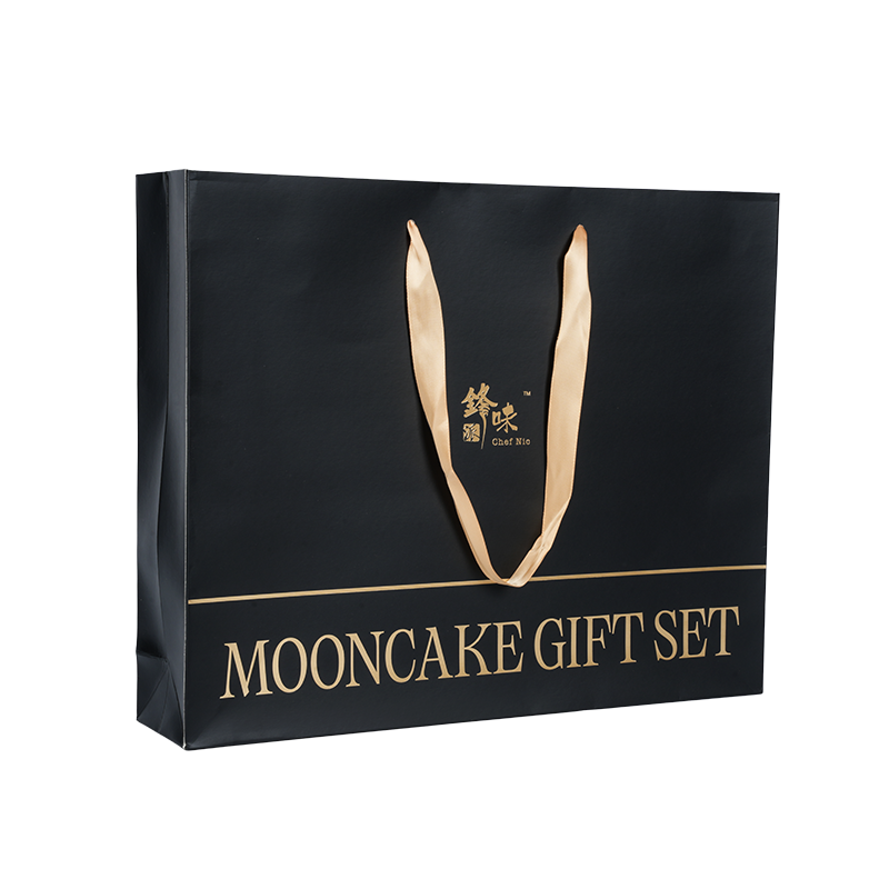 کیسه حمل کیک مقوایی سفید با دسته مقاوم در برابر آب